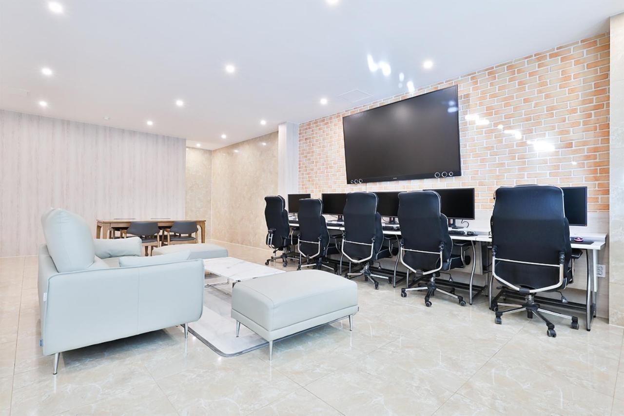 Seomyeon Ib Hotel Busan Exteriör bild